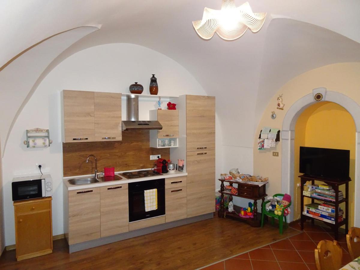 B&B San Valentino Giovo Exterior foto
